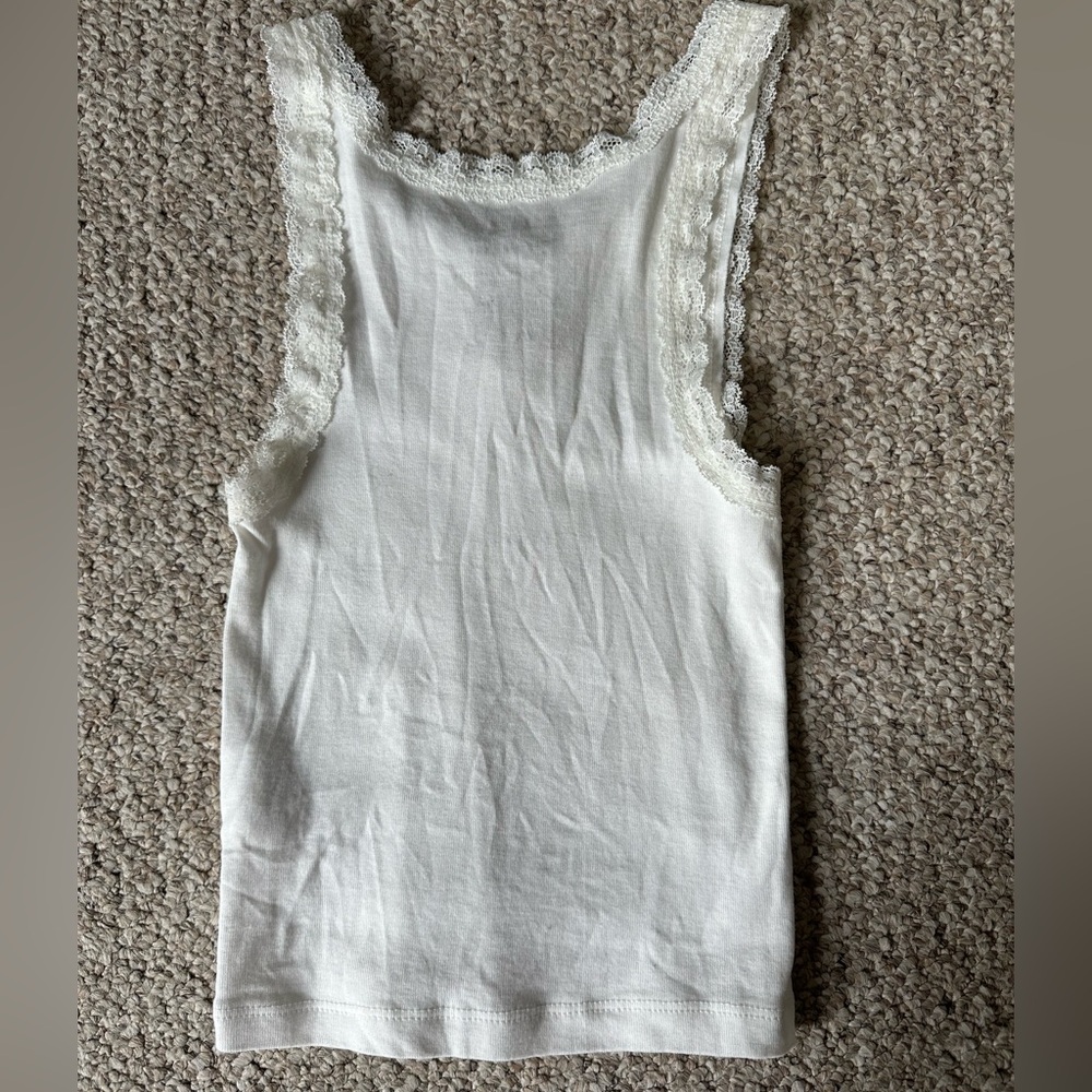 Lace trim tank top - Picture 2 of 2